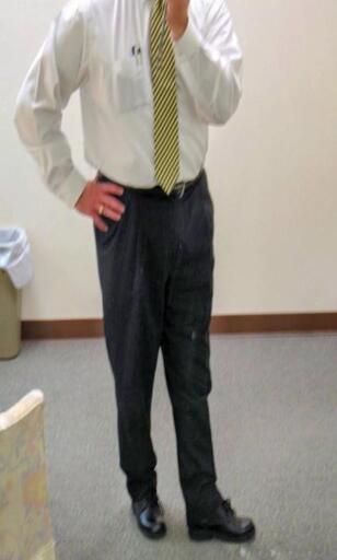 I'm a 6'1" (185 cm) man with ridiculously small size 3 (EU 34) feet